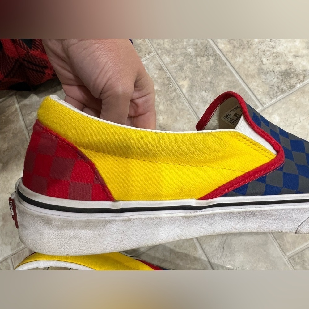 Men’s checkered Vans shoes 11.5 red blue grey yellow - Picture 6 of 8